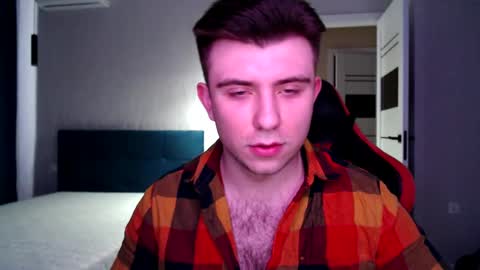 Wolfy online show from 02.28.25