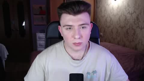 Wolfy online show from 04.14.26