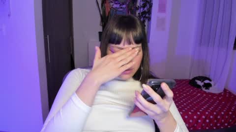 Snapshot of honey_hoe chatting on 12.06.24 Lau online show from 12.06.24