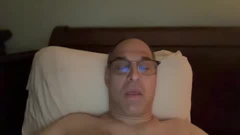 Snapshot of honey_man14 chatting on 10.12.25 honey_man14 online show from 10.12.25