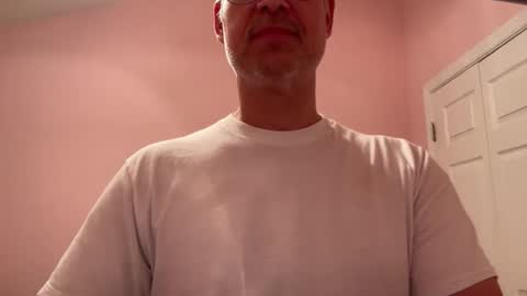 Snapshot of honey_man14 chatting on 10.15.25 honey_man14 online show from 10.15.25