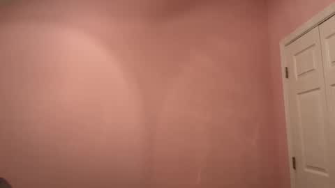 Snapshot of honey_man14 chatting on 11.13.25 honey_man14 online show from 11.13.25