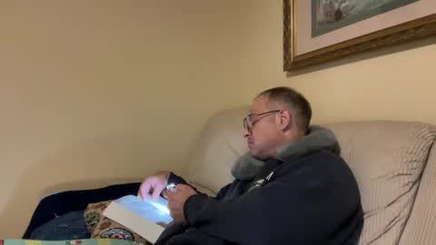 honey_man14 online show from 11.25.25