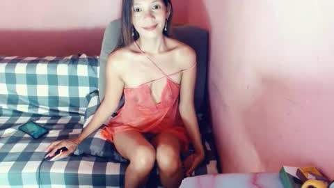 honey_mollyxx online show from 10.28.25