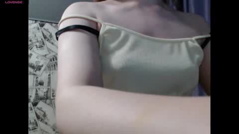 Lina online show from 12.26.24