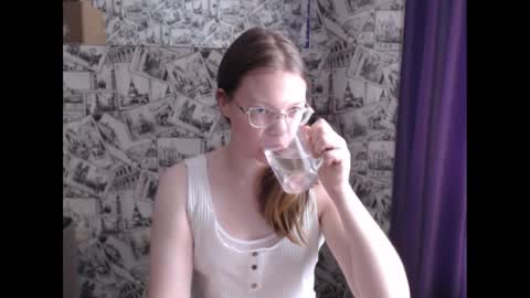 Lina online show from 02.27.25