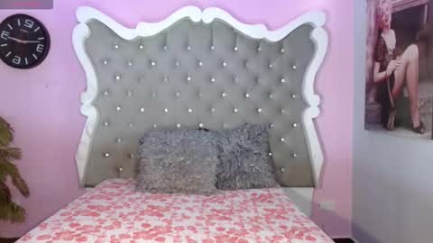 honey_moontsts online show from 03.08.26