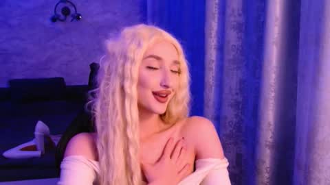 honey_sunset online show from 11.13.25