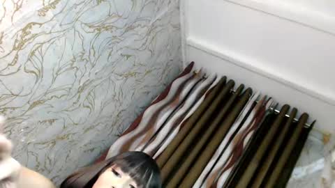 Snapshot of honey_swellens chatting on 02.10.26 honey_swellens online show from 02.10.26