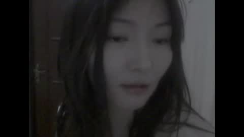 Snapshot of honey_yuzu chatting on 10.02.25 honey_yuzu online show from 10.02.25