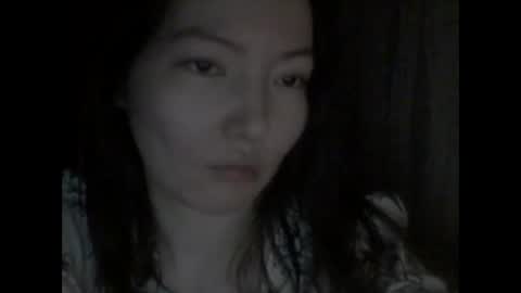 Snapshot of honey_yuzu chatting on 10.23.25 honey_yuzu online show from 10.23.25