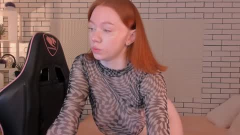 honeyautumn online show from 12.02.24