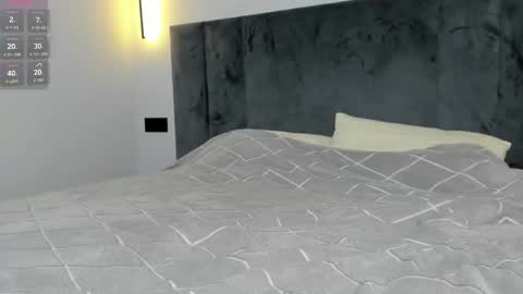 Snapshot of honeybae3 chatting on 09.27.25 Kira Instagram asaphoney Fansly asaphoney online show from 09.27.25