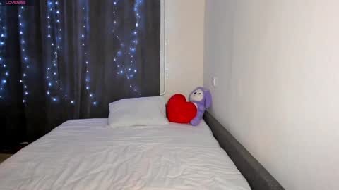 HoneyBunny  online show from 03.30.26