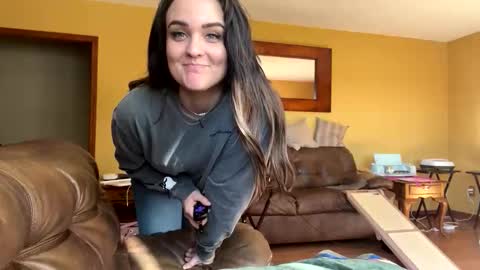 Snapshot of honeydrippinbunny chatting on 10.12.25 HoneyDrippinBunny online show from 10.12.25