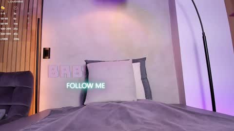 Snapshot of honeyhot69__ chatting on 01.13.25 Sofia independent model online show from 01.13.25