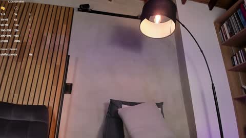 Snapshot of honeyhot69__ chatting on 01.13.25 Sofia independent model online show from 01.13.25