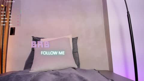 Snapshot of honeyhot69__ chatting on 01.20.25 Sofia independent model online show from 01.20.25