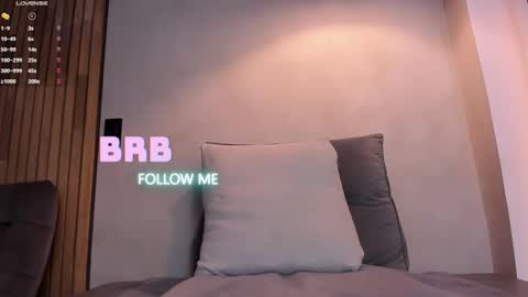 Snapshot of honeyhot69__ chatting on 02.26.25 Sofia independent model online show from 02.26.25