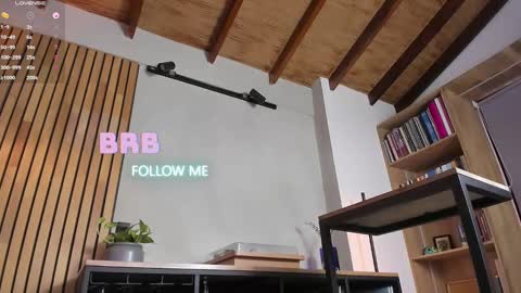 Snapshot of honeyhot69__ chatting on 03.07.25 Sofia independent model online show from 03.07.25