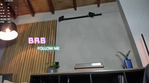 Snapshot of honeyhot69__ chatting on 03.08.25 Sofia independent model online show from 03.08.25