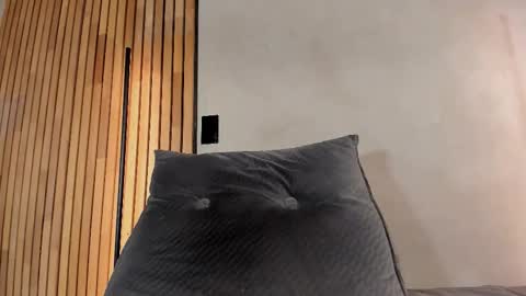 Sofia independent model online show from 01.18.26