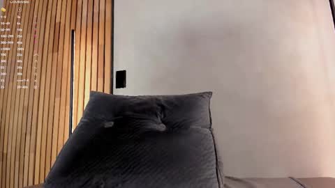 Sofia independent model online show from 01.19.26