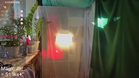 Molly  online show from 09.11.25