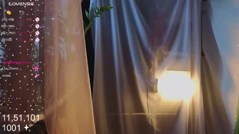 Molly  online show from 10.27.25