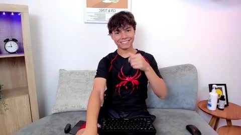 honeymoon_sariel online show from 11.18.25