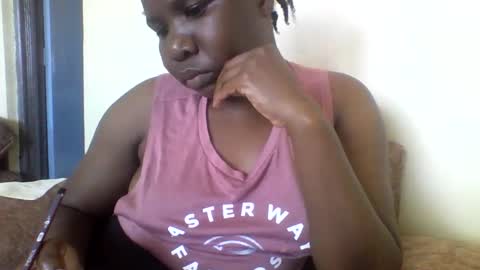 Honeymuny online show from 11.14.25