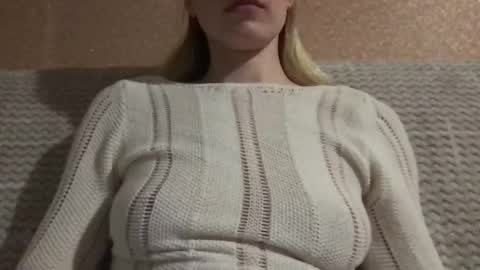 honeynymph online show from 02.17.25