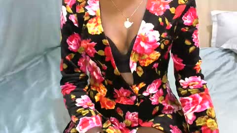 Becky online show from 10.22.25