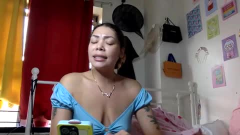 Snapshot of honeyruby chatting on 09.26.25 Ruby Sparks online show from 09.26.25