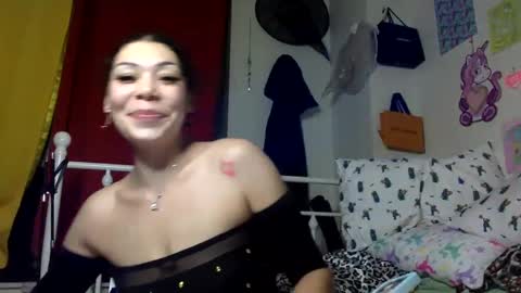 Snapshot of honeyruby chatting on 10.07.25 Ruby Sparks online show from 10.07.25