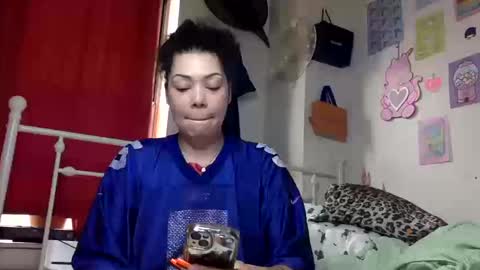 Snapshot of honeyruby chatting on 10.14.25 Ruby Sparks online show from 10.14.25