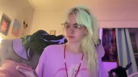 Emi Rose online show from 02.20.26