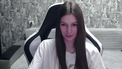 Nancy online show from 01.07.25