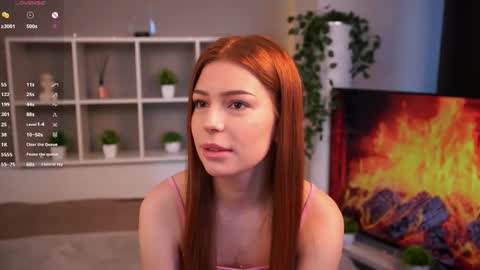 Snapshot of honneybunneey chatting on 11.03.25 honneybunneey online show from 11.03.25