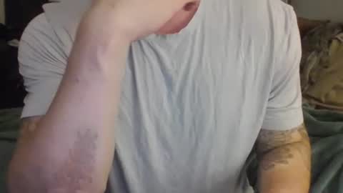 Snapshot of honorablyrespectedgent chatting on 10.17.25 Andrew online show from 10.17.25