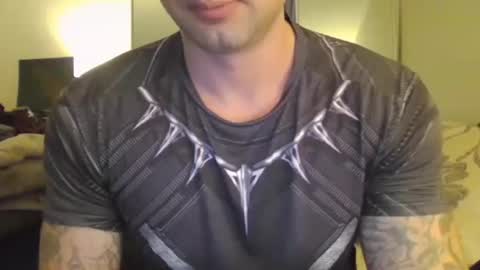 Snapshot of honorablyrespectedgent chatting on 10.24.25 Andrew online show from 10.24.25