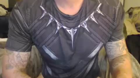 Snapshot of honorablyrespectedgent chatting on 10.31.25 Andrew online show from 10.31.25