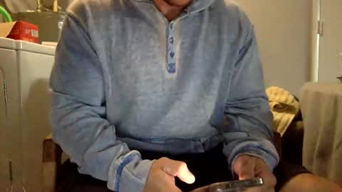 Snapshot of hoodiesahdgoodies chatting on 12.16.25 D online show from 12.16.25