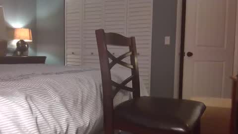 hooshung_mvers8 online show from 11.18.25