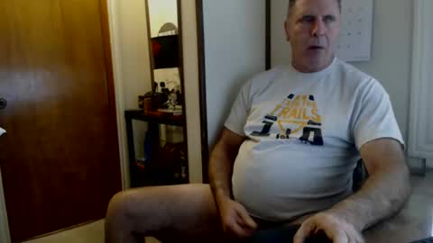 Snapshot of hoosierdadddy4u chatting on 01.05.25 Jayson online show from 01.05.25