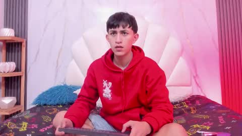 hoot_booys_ online show from 12.14.25