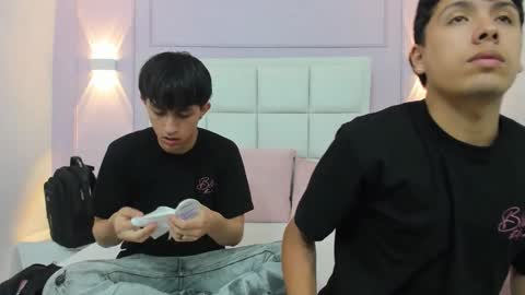 hoot_booys_ online show from 01.15.26