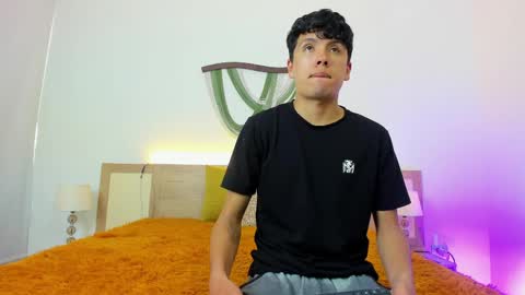 hoot_booys_ online show from 04.04.26