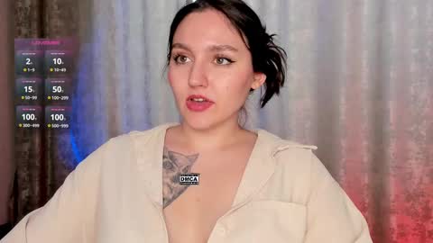 Snapshot of hoot_owl_cb chatting on 12.16.24 Karina online show from 12.16.24