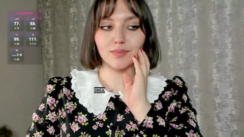 Snapshot of hoot_owl_cb chatting on 02.04.25 Karina online show from 02.04.25